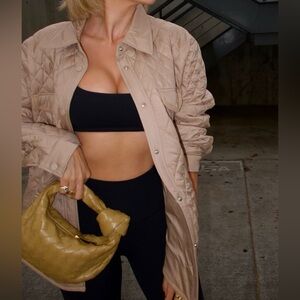 CURRENT AIR DIAMOND QUILTED JACKET. 
COLOR: TAUPE